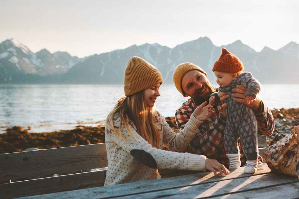 family learning how to help a family member in recovery